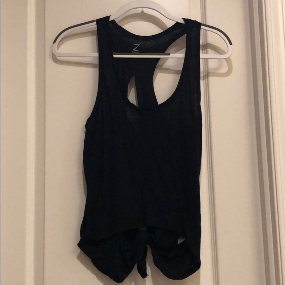 Zella tank